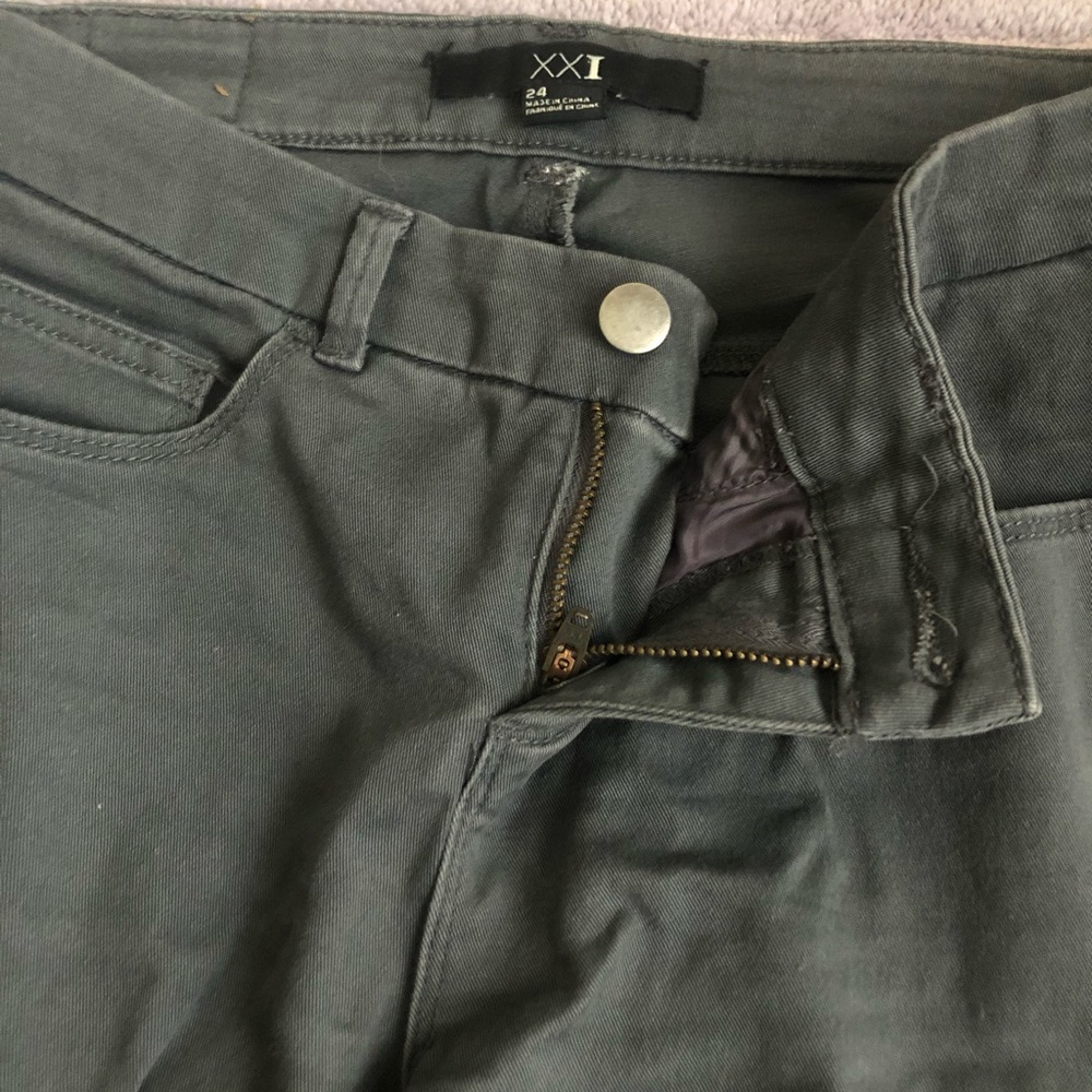 Gray Skinny Pants - Picture 3 of 4